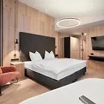 White Pearl By Myalps