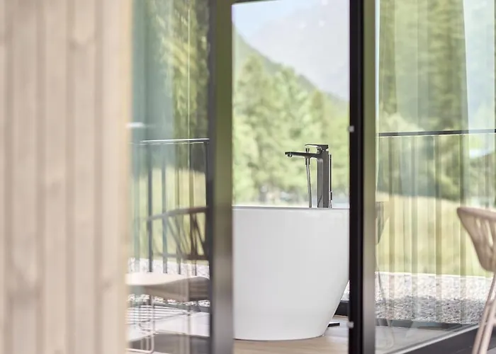 White Pearl By Myalps *