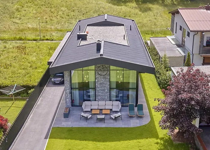 White Pearl By Myalps *