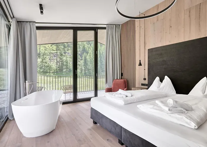 White Pearl By Myalps *