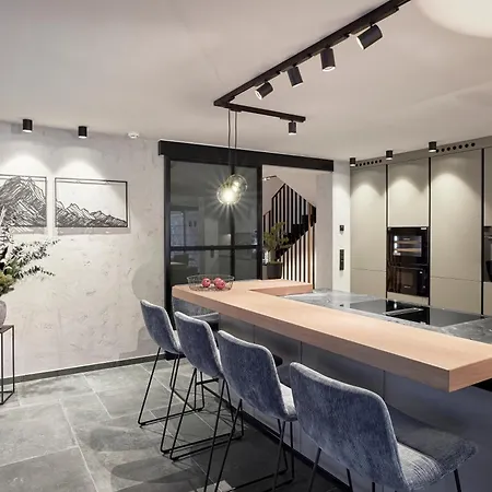 White Pearl By Myalps سولدن